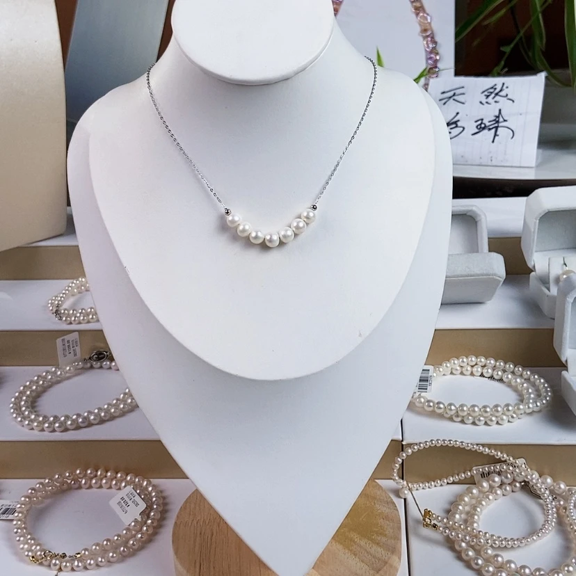 【闪购商品】淡水珍珠颈饰银S925镶嵌