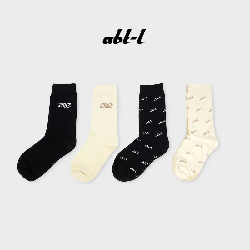 ABT-L 轻运动中筒袜/白色黑色字母logo提花ins潮袜棉袜春秋款长袜