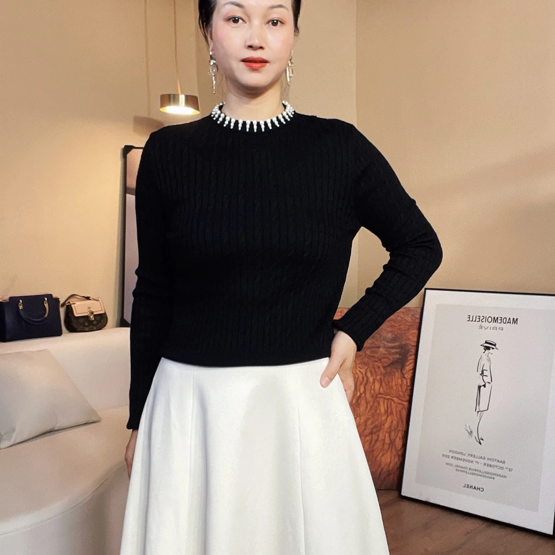 圆领珍珠针织衫秋冬新款洋气打