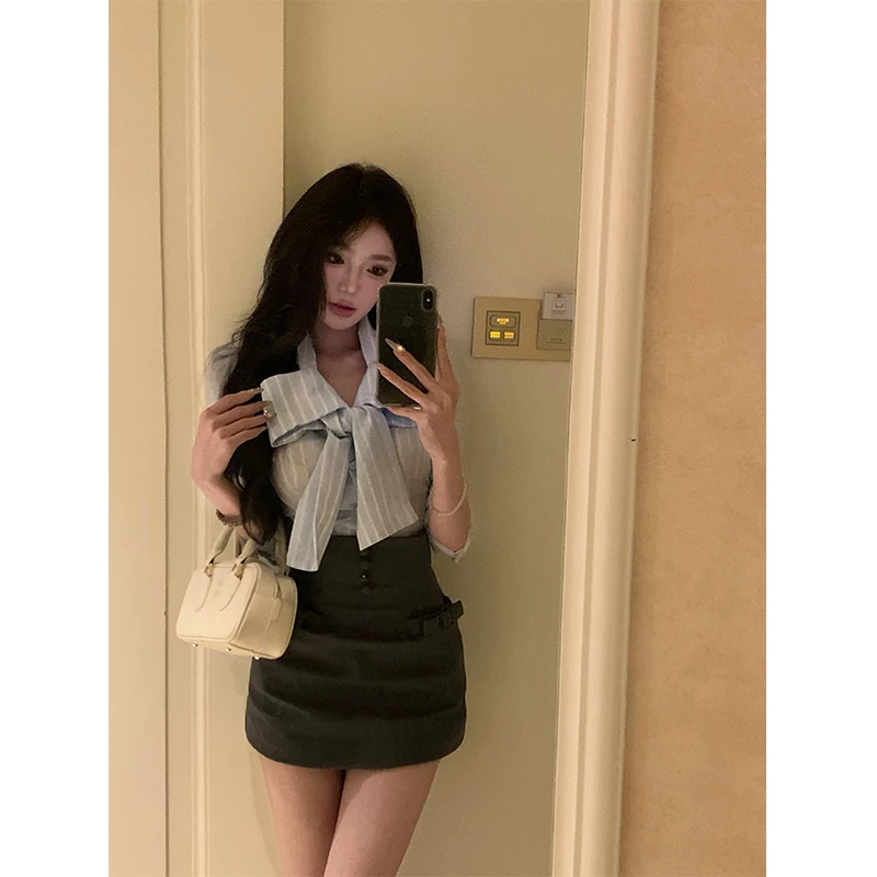 withmin白兔 恋爱告急 设计款蝴蝶结闪钻早秋长袖衬衫上衣2411484