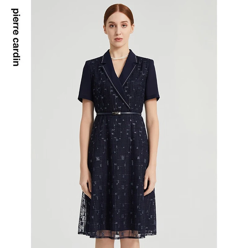 皮尔卡丹2023年春夏季刺绣蕾丝西装连衣裙