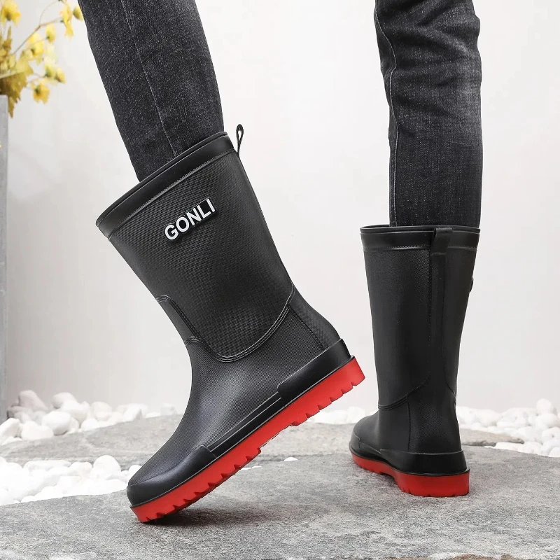 雨鞋男款中筒水鞋防水防滑男平厚底厨房保暖新款工地胶鞋钓鱼雨靴