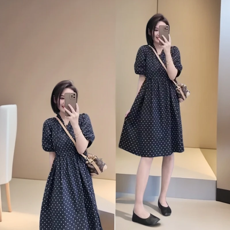 法式黑色波点V领连衣裙女夏2025新款大码高级感遮肉显瘦中长裙子