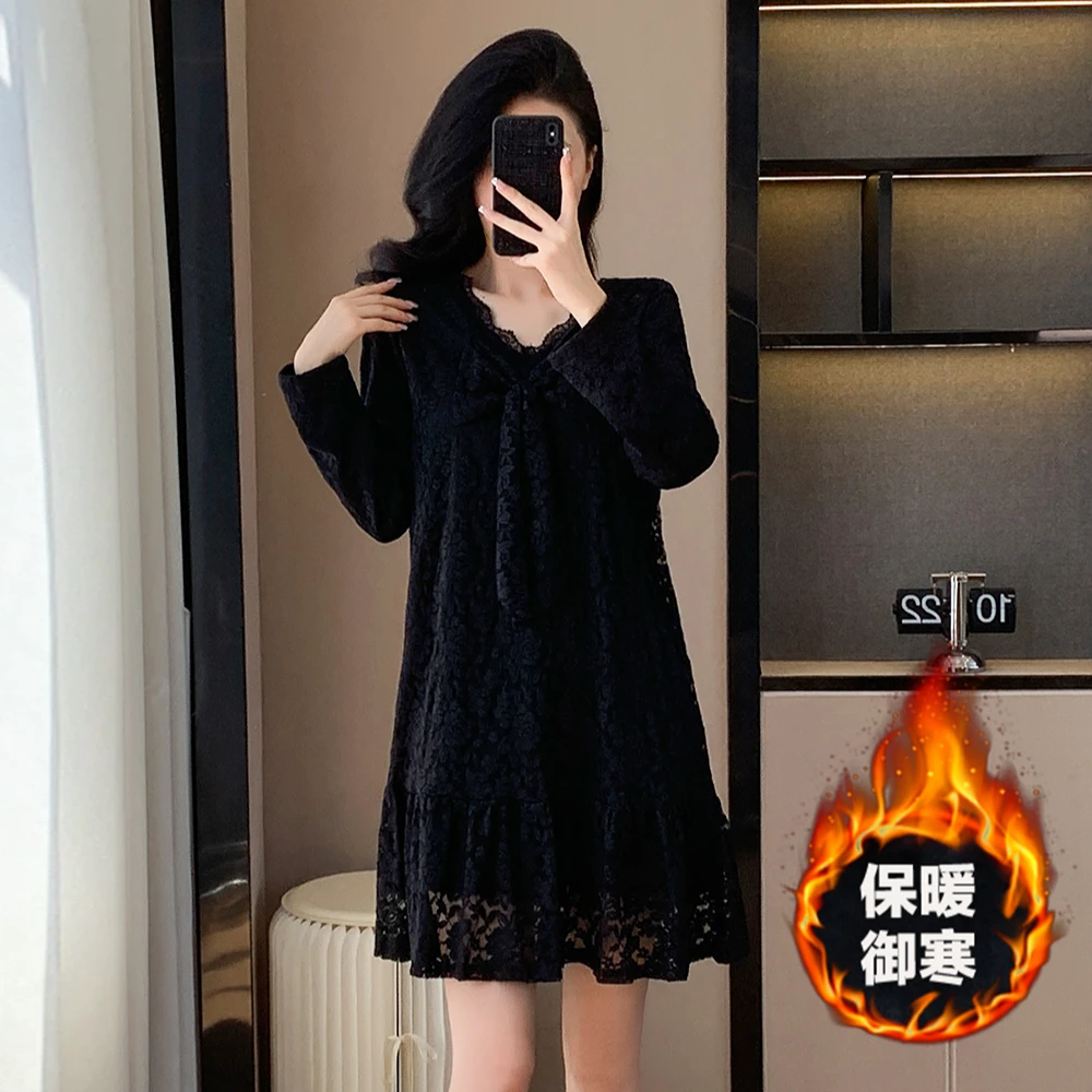 大码女装2025秋冬新款胖mm蕾丝加绒加厚减龄蝴蝶结气质打底连衣裙