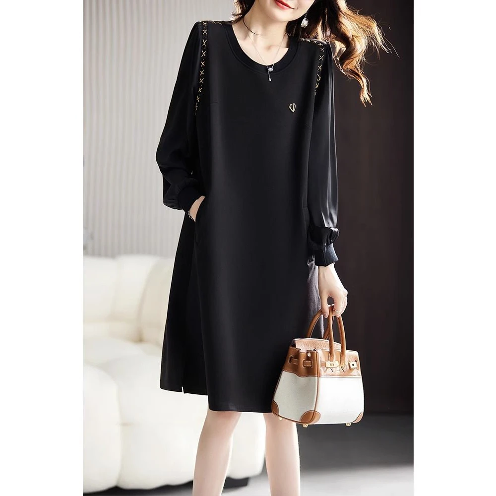 法式轻奢撞色休闲连衣裙女2024年秋季新款大码中长裙欧货圆领女装