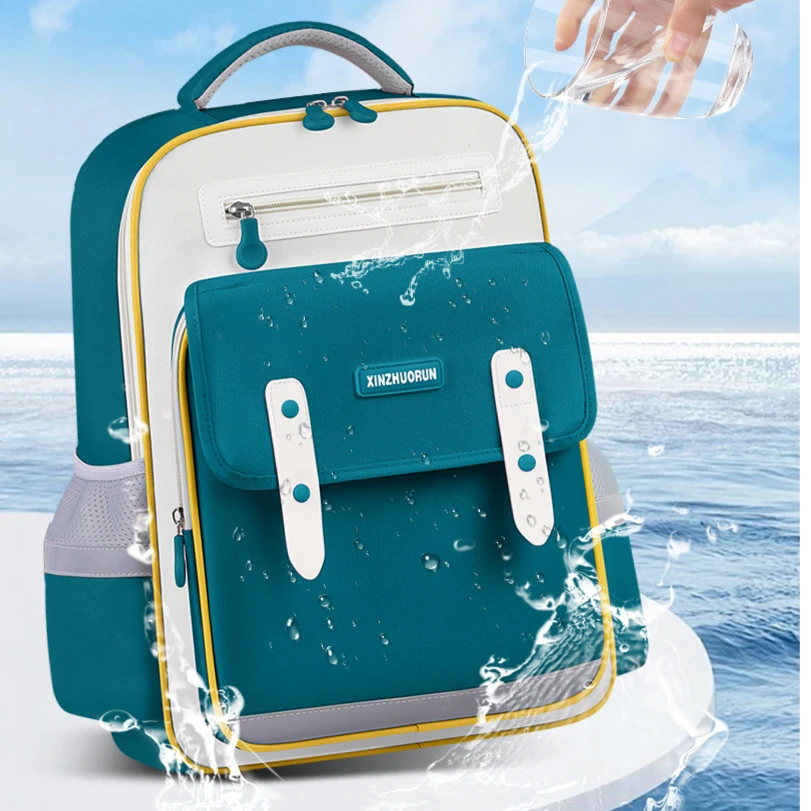 2024儿童便携小学生超轻书包男女孩1-6年级减负护脊大容量双肩包