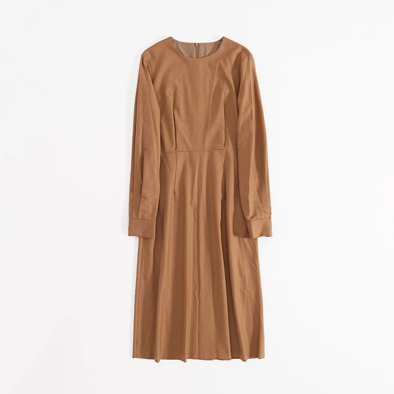 菲诗菲曼高端定制罗家M家同源  收腰圆领长袖连衣裙WL5113Q