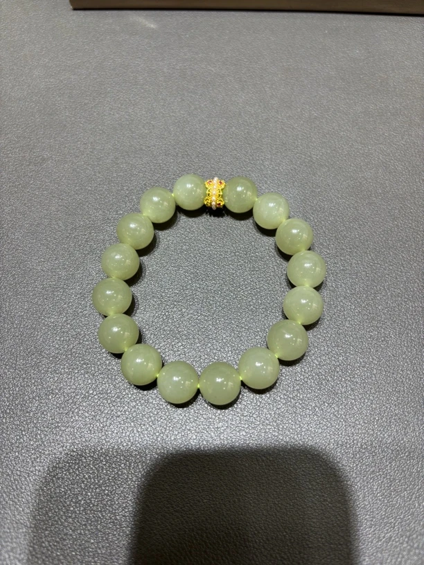 12mm和田玉晴水手串，16颗圆珠精美玉手串