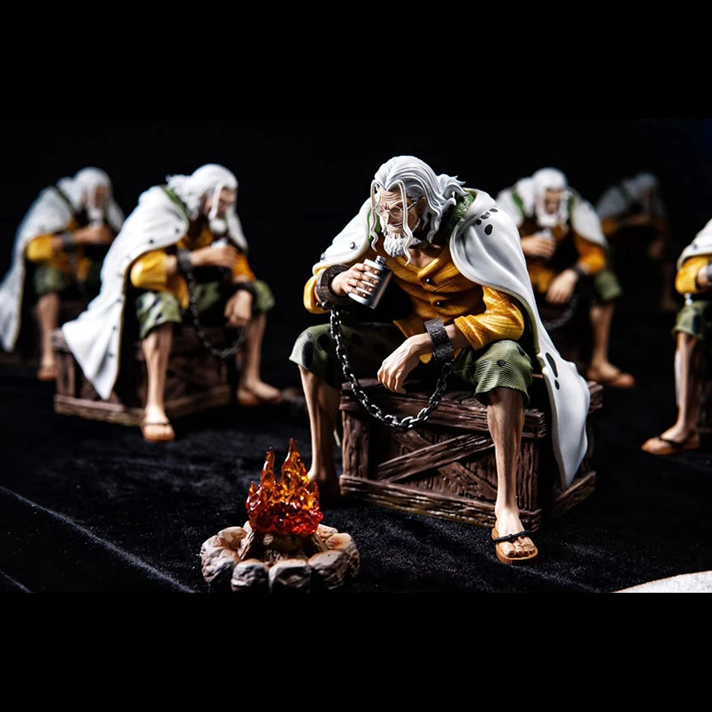 货八海贼王 BT坐姿雷利 送特典篝可发光手办