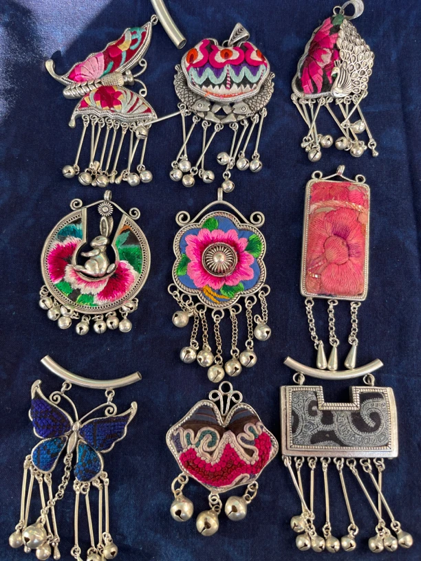 铜合金布艺吊坠 布艺吊坠 民族风.苗银刺绣日常吊坠