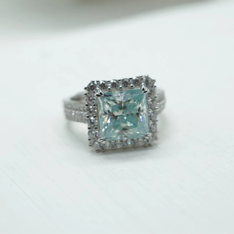 925银莫桑石戒指 【大奇专享】4ct 豪镶公主方戒 MSR371PL