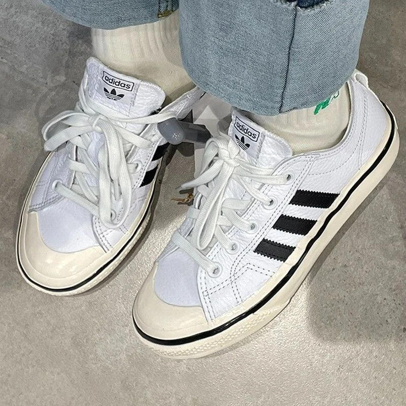 (WZ)Adidas阿迪达斯女子新款百搭舒适耐磨运动休闲帆布板鞋GX1951