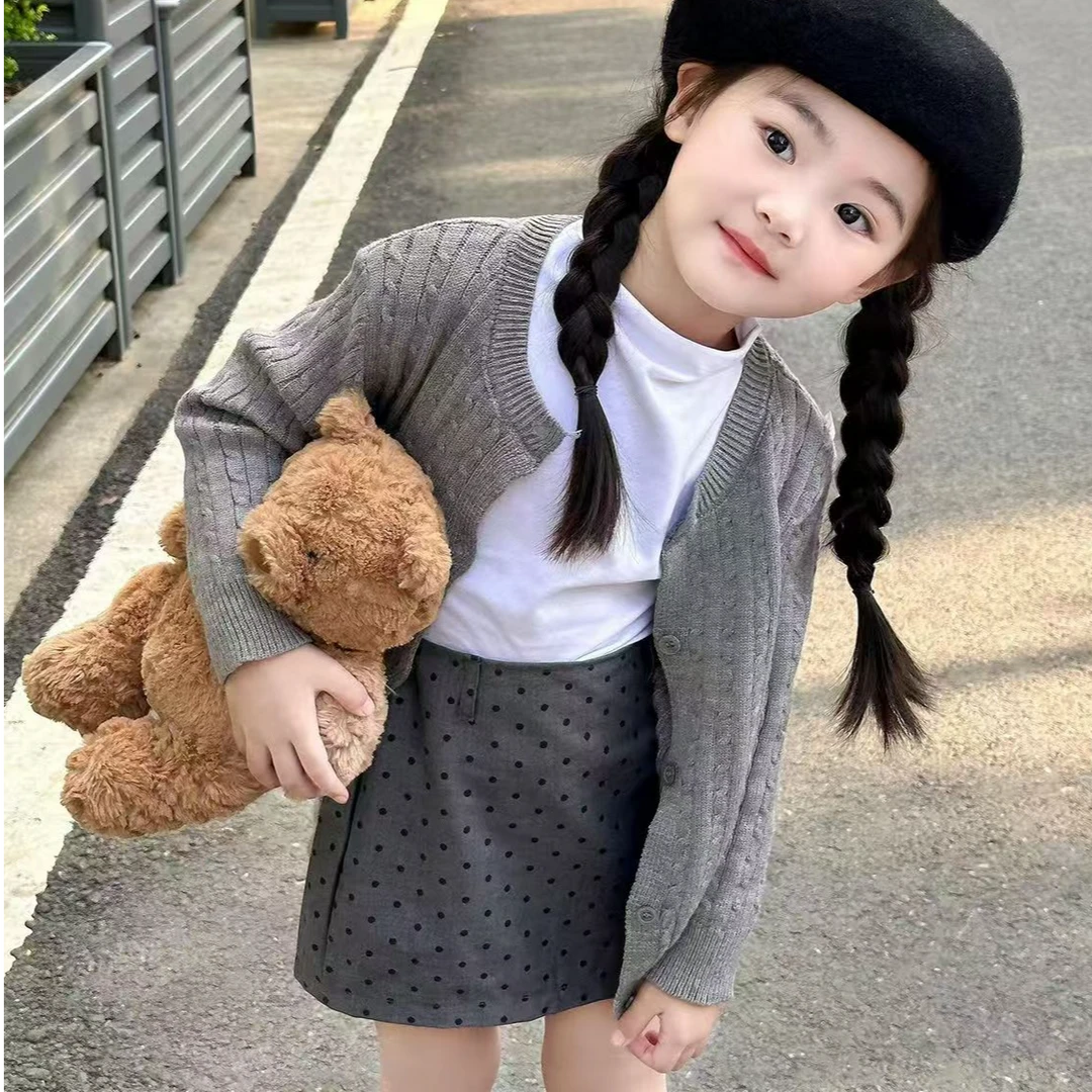 女童纯色麻花毛衣开衫2025秋装新款森系女宝宝儿童针织衫长袖上衣