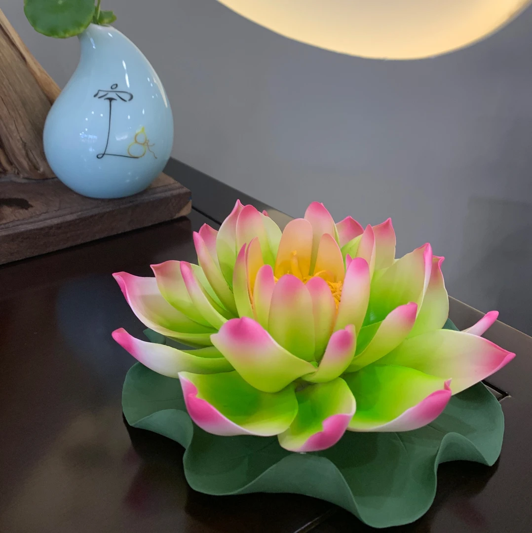 德化瓷莲花摆件（17＃）