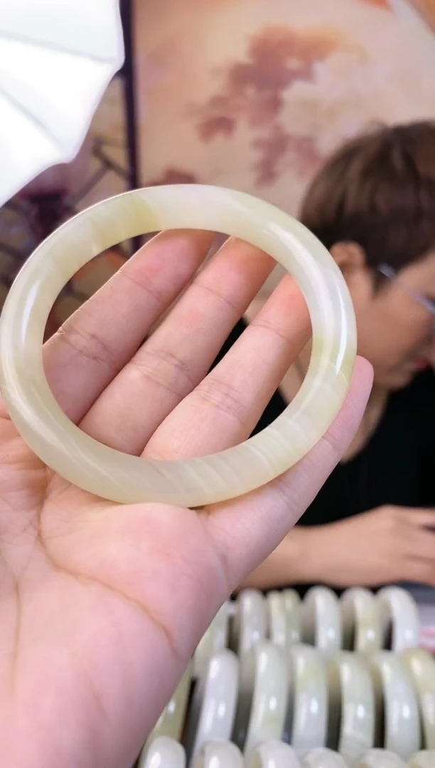 【闪购商品】阿富汗玉手镯未镶嵌3