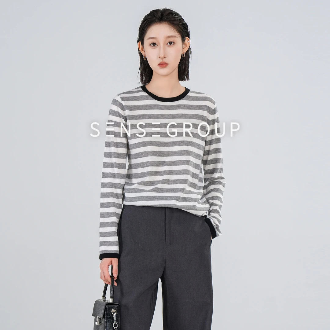 拾尚共合「倒影」撞色条纹绵羊毛套头针织衫