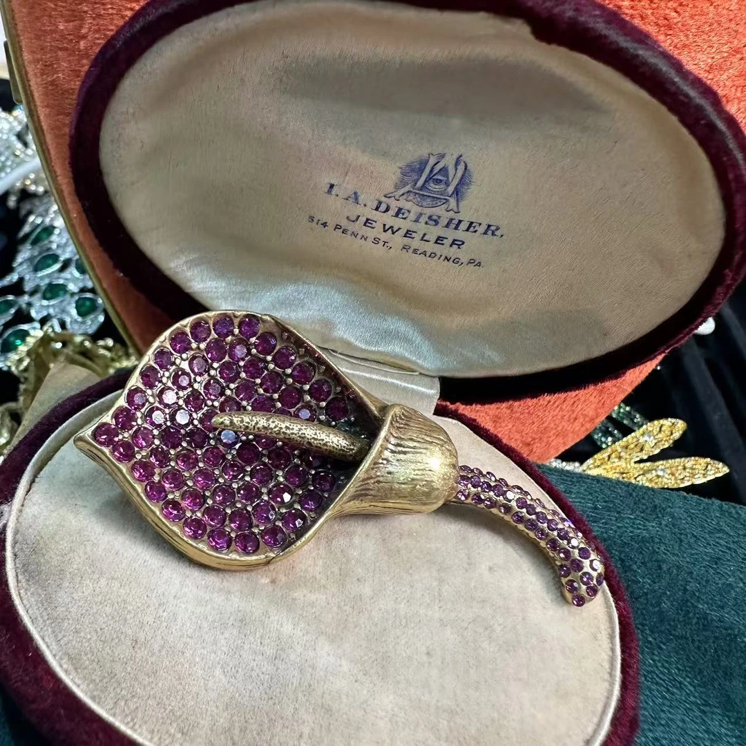 铜合金胸针 【马蹄莲】中古vintage 轻奢时尚复古中古胸针