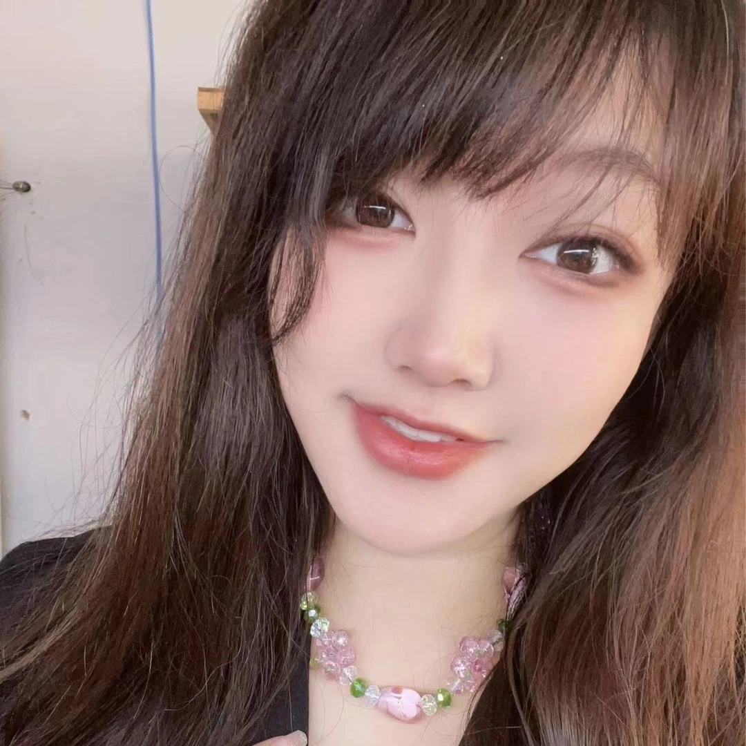 合金胸针 199.9 项链两条 彩色可爱时尚白色手工