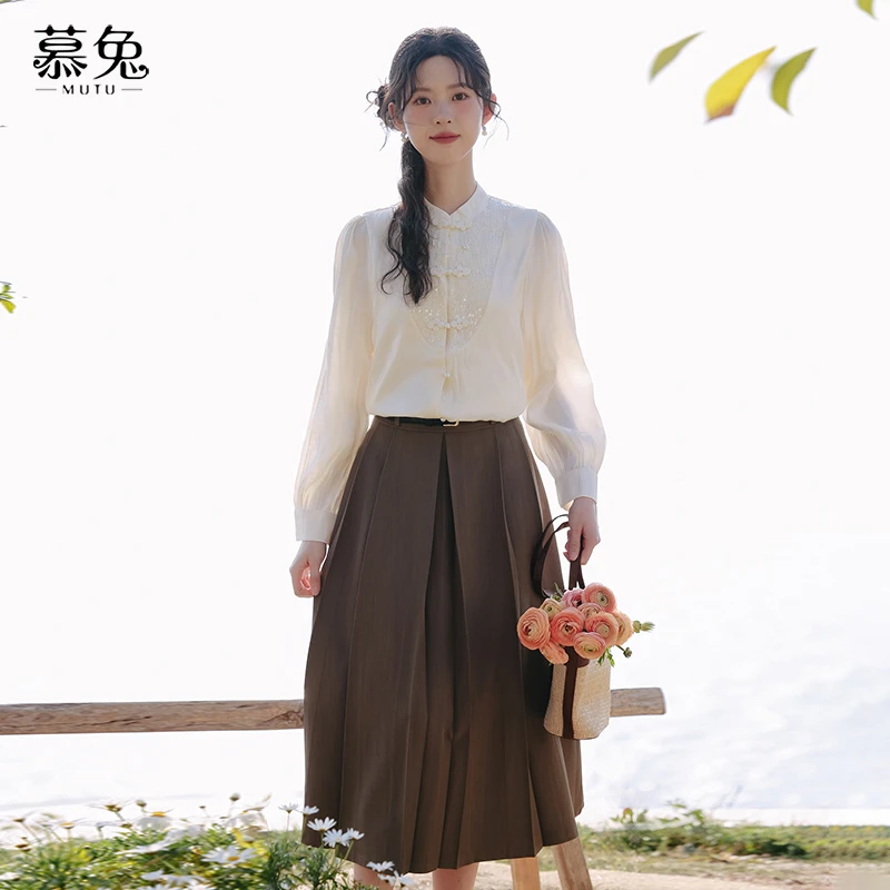 慕兔法式复古气质百褶半身裙女2024秋冬新款小个子高腰a字中长裙