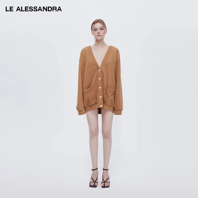 品牌直营 LE ALESSANDRA 针织开衫毛衣外套女v领字母印花慵懒风