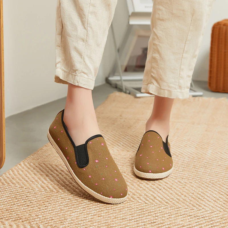 BUYUTANG/布语堂老北京手工野山棕纳底布鞋女夏季透气一脚蹬单鞋