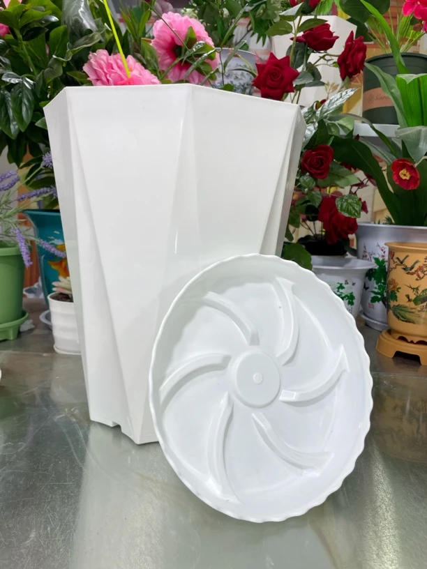 【发2个】270白色钻石花盆（口径27高34.5厘米）送控根托盘