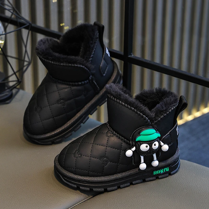 小黄鸭儿童雪地靴可爱萌趣防滑软底加绒保暖加厚防水冬季低筒棉靴
