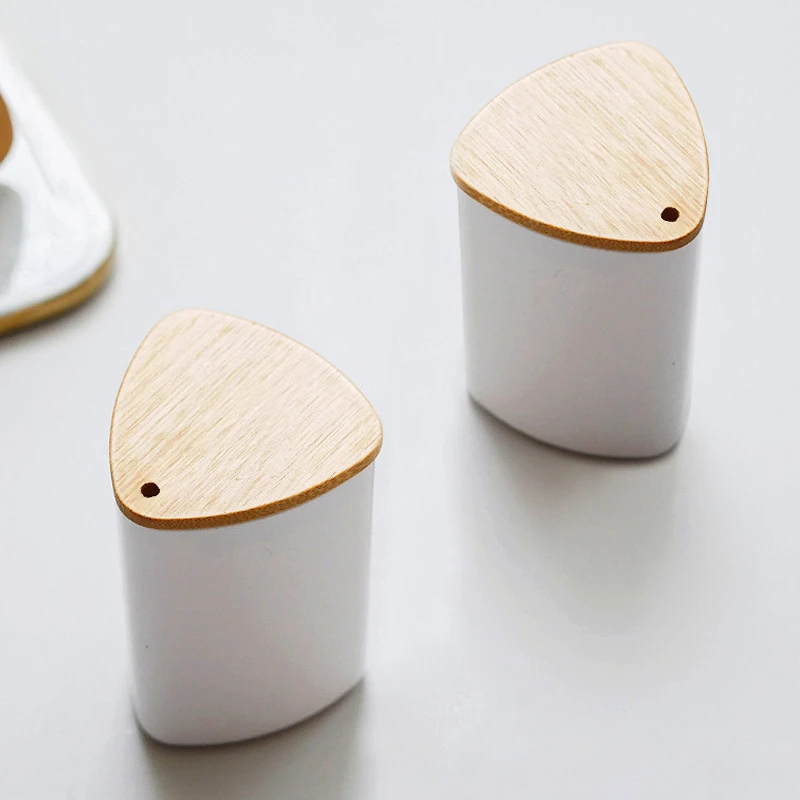 北欧创意家用客厅简约餐厅木质便携高档塑料牙签盒筒瓶桶罐盅