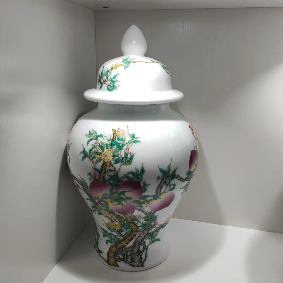 景德镇粉彩九子攀桃将军罐