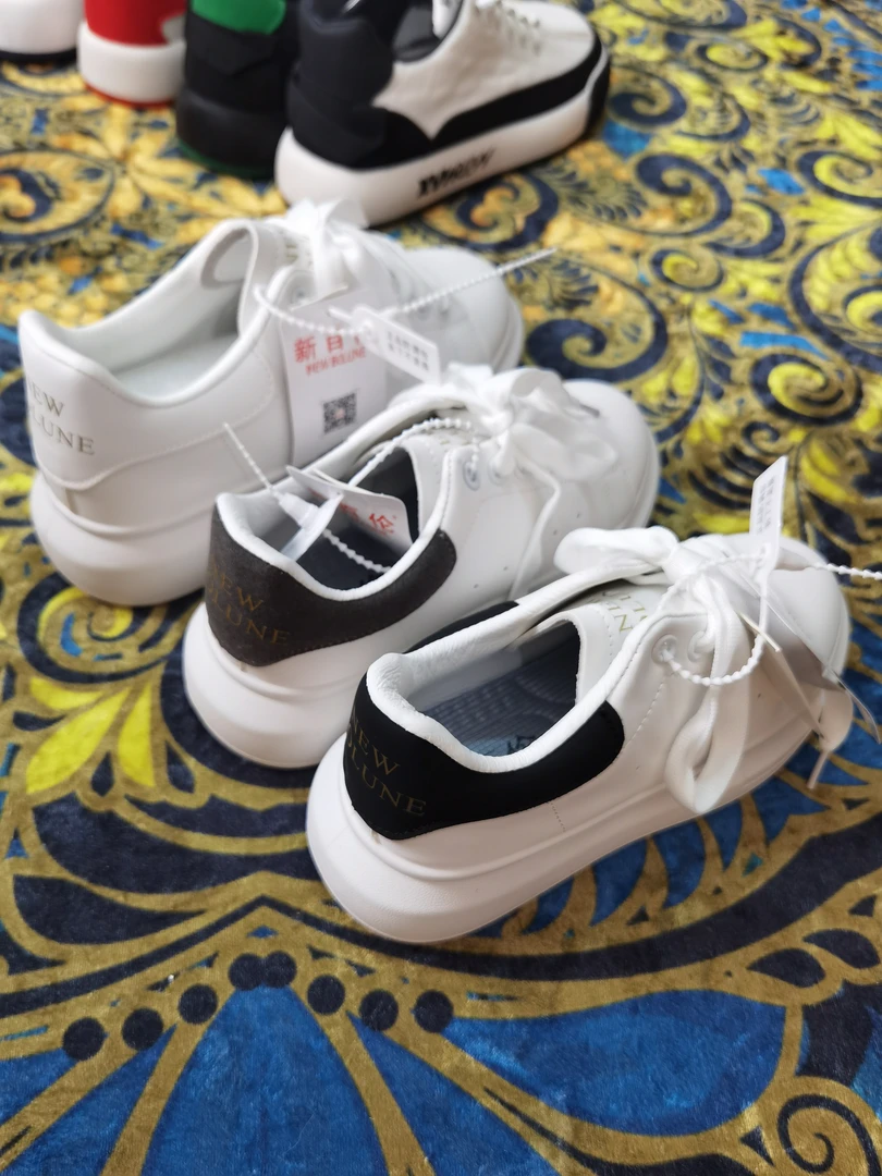 女鞋白鞋板鞋百搭厚底鞋子运动休闲鞋小众低帮韩版时尚