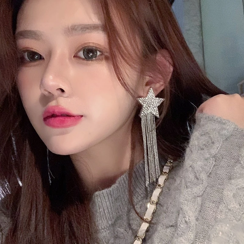 oushipei/欧诗佩 铜合金合成锆石耳饰 满钻五角星流苏耳环星星女
