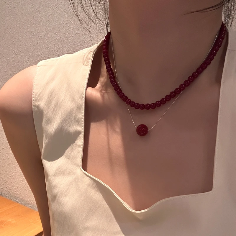 oushipei/欧诗佩 铜合金树脂项链 安可拉红串珠百搭项链秋冬颈链