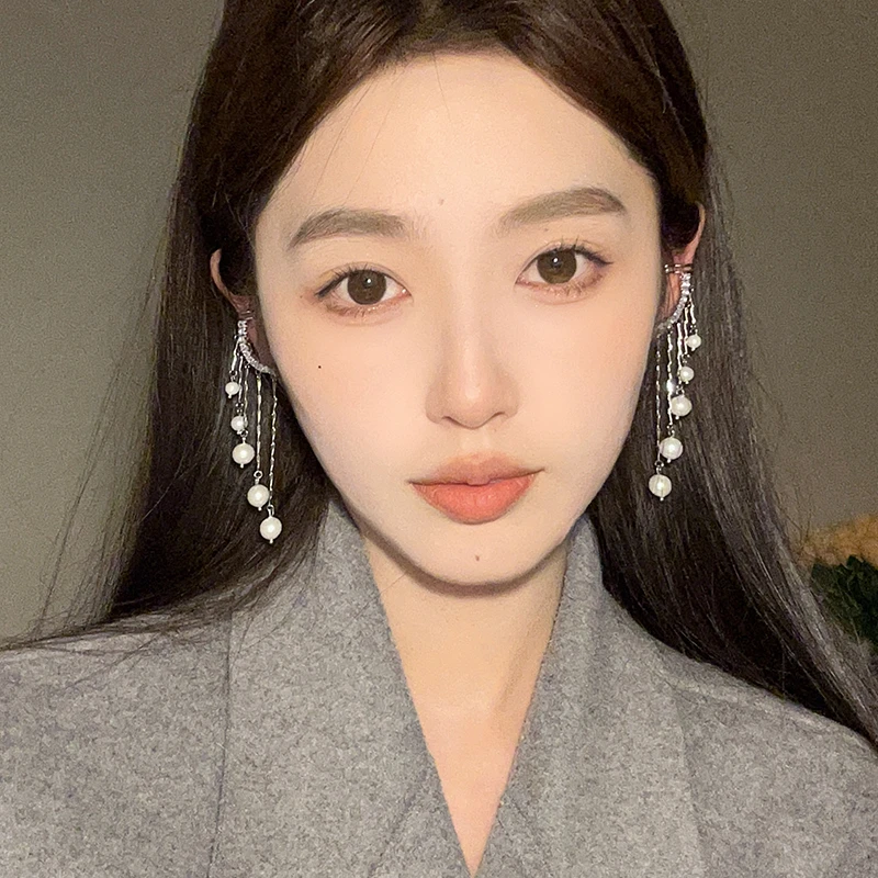 oushipei/欧诗佩 铜合金仿珍珠耳饰 超仙气质轻奢流苏锆石耳环女
