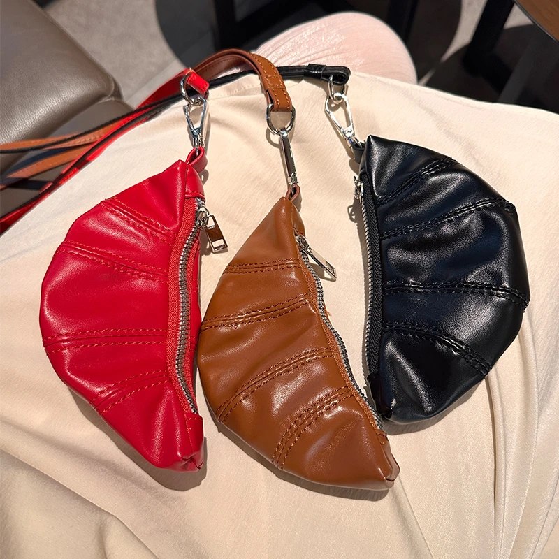 oushipei/欧诗佩 非金属皮质项链 可爱挂脖牛角包零钱包迷你包