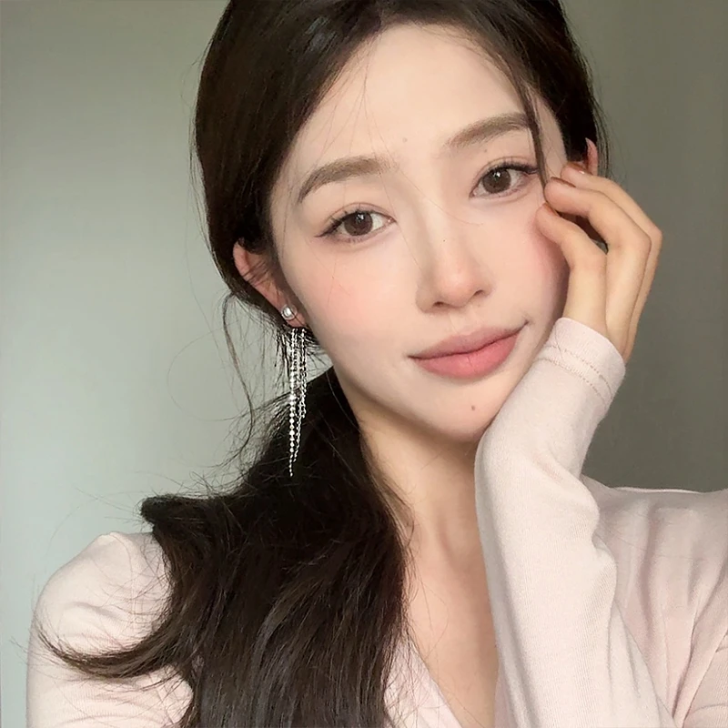 oushipei/欧诗佩 铜合金仿珍珠耳饰 小众设计轻奢金属流苏耳环女