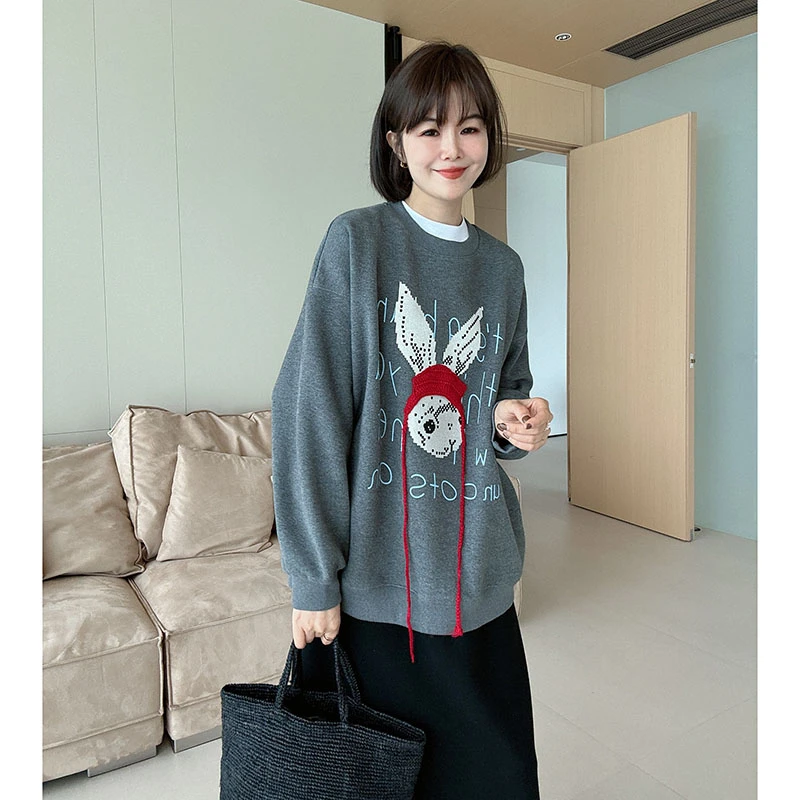 秋冬加厚圆领套头卡通减龄字母兔子长袖卫衣