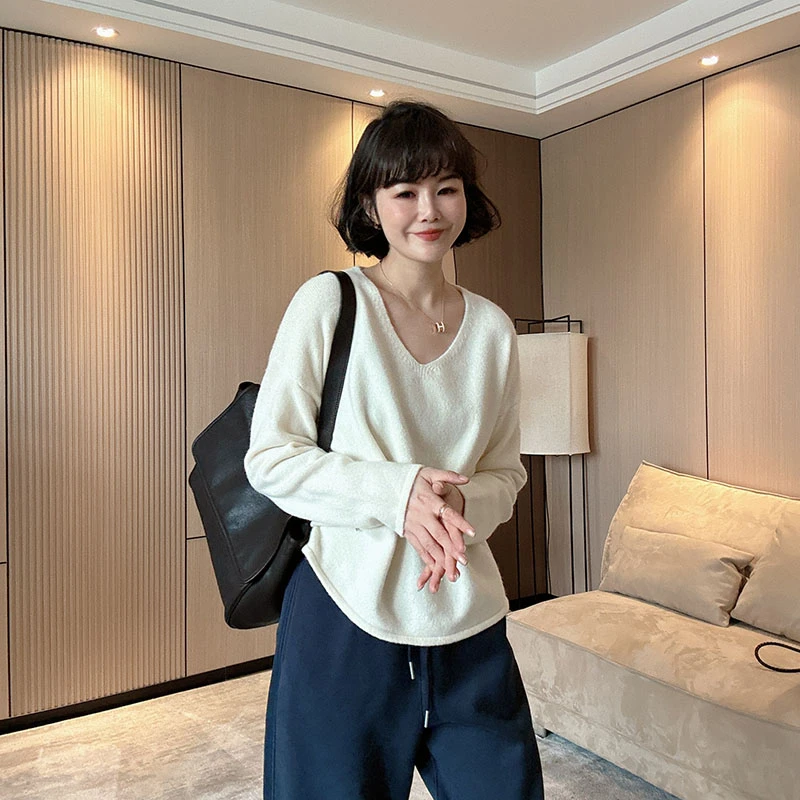 秋冬V领长袖慵懒风宽松显瘦针织衫套头毛衣