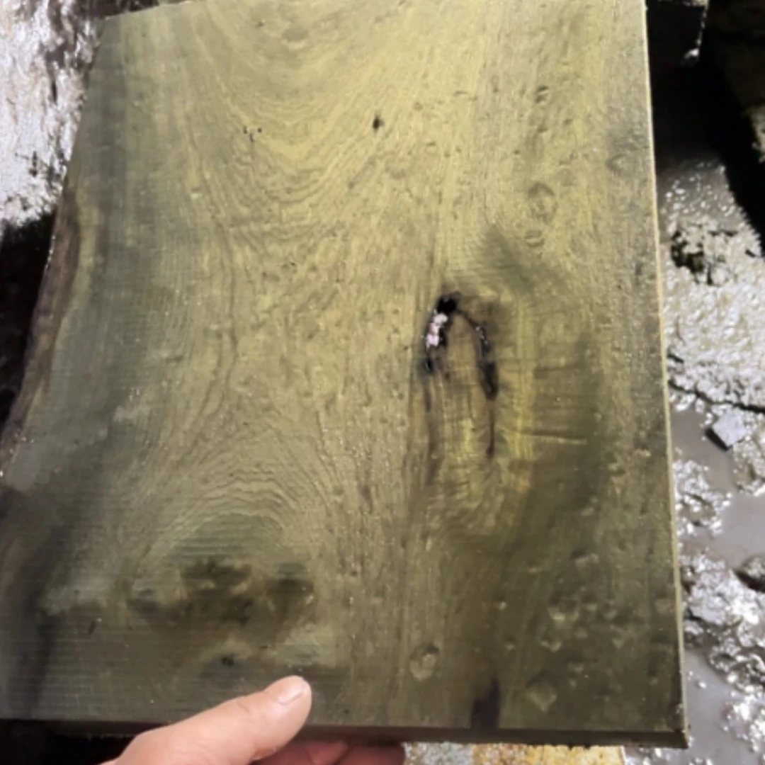 【闪购商品】木头根雕幸**人