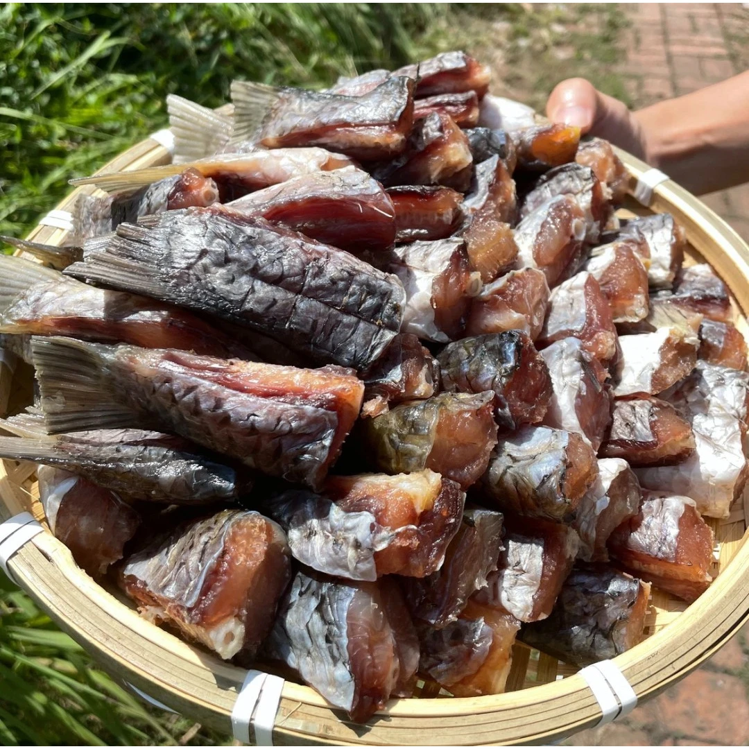 湖北特产风干鱼尾晒干鱼尾腌制淡水鱼尾巴咸鱼尾巴农家风干包邮