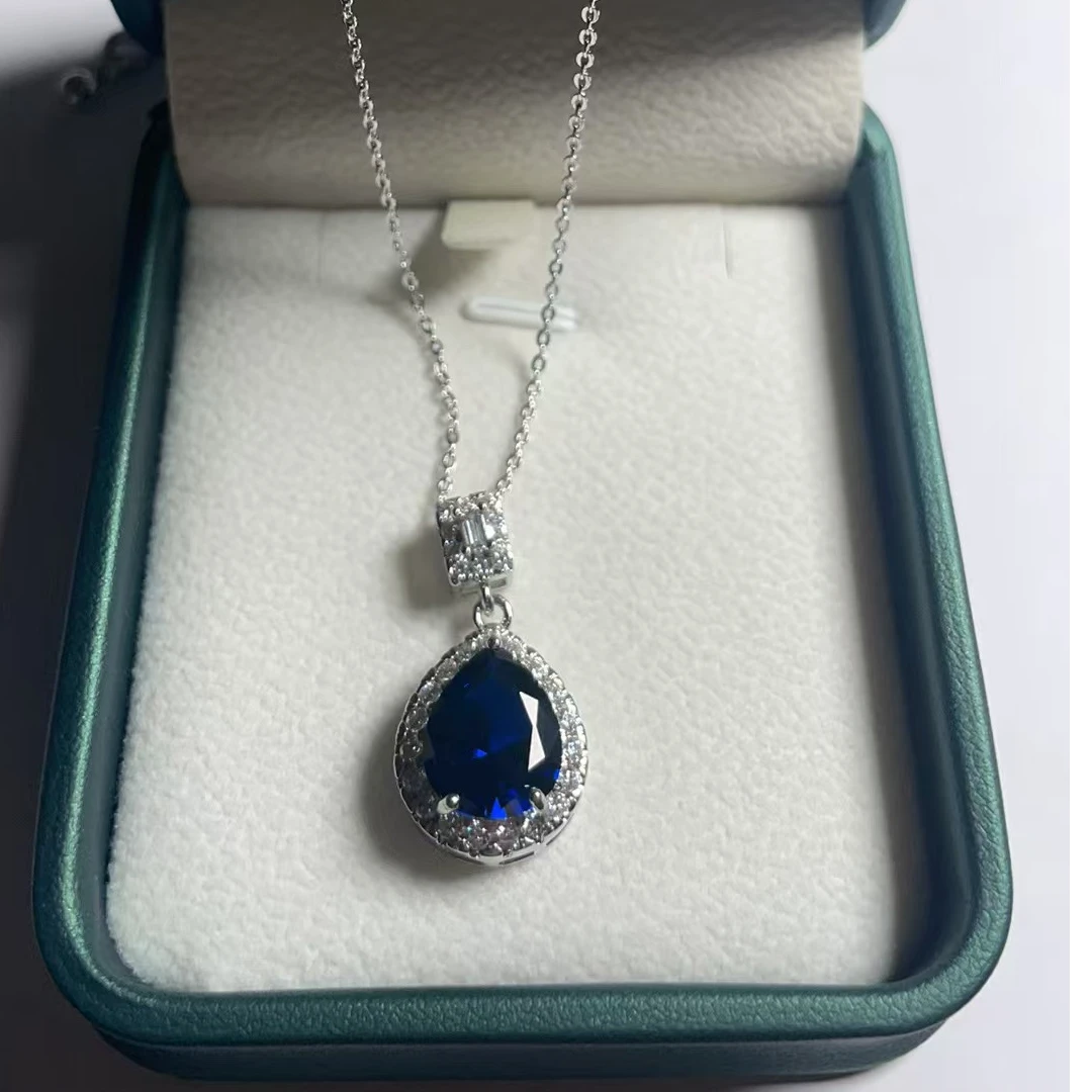 典藏经典蓝宝石轻奢镶嵌培育合成吊坠859
