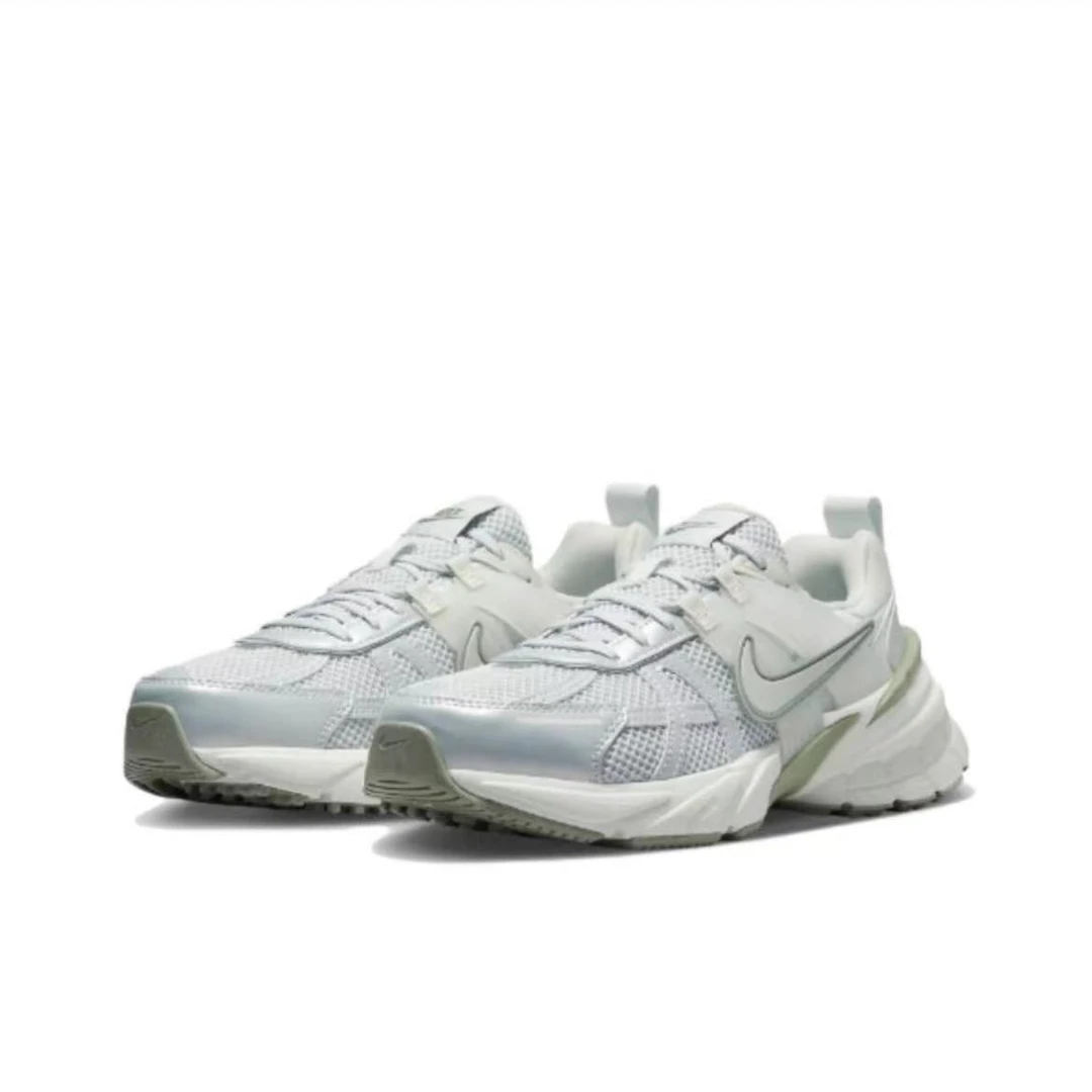 NIKE/耐克W NIKE V2K RUN 女子白绿经典运动休闲鞋 FD0736006