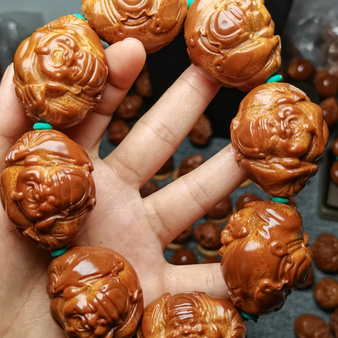 天然印尼大橄榄核雕刻3.2左右 8颗横财手持佩戴