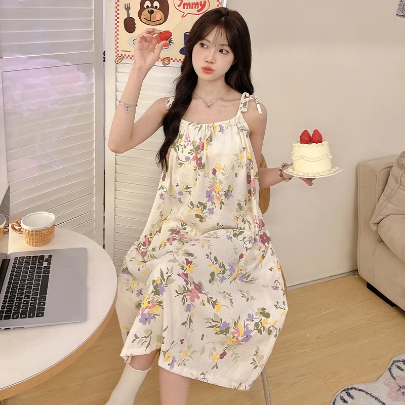 夏季新款家居服吊带女睡裙简约可爱宽松休闲中长睡裙网红性感印花