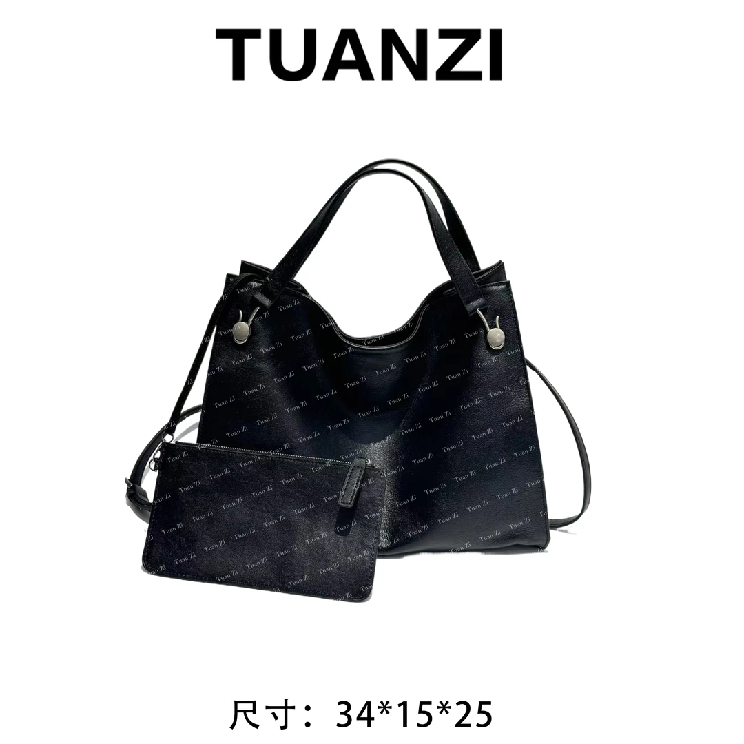 【高端玩家】 新款休闲百搭经典腋下斜挎女包 XKY-3829-黑色