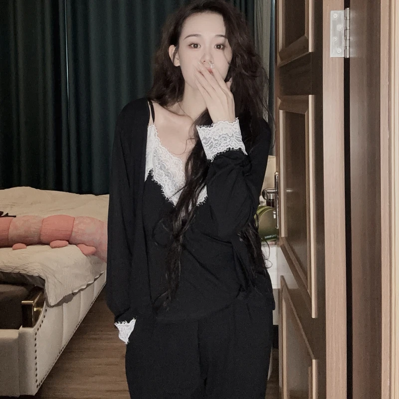 【带胸垫】睡衣女三件套春秋季性感吊带蕾丝V领纯欲女家居服设计感