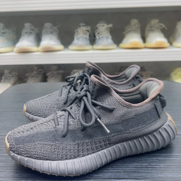 【中古二手】39码adidas椰子350黑生胶 95新无原盒 全新2899 休闲鞋