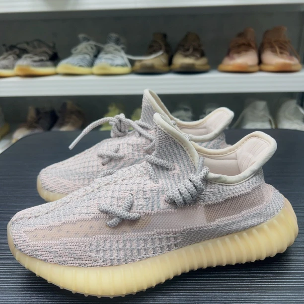 【中古二手】36码adidas椰子350粉天使 无原盒 全新价2799 休闲鞋