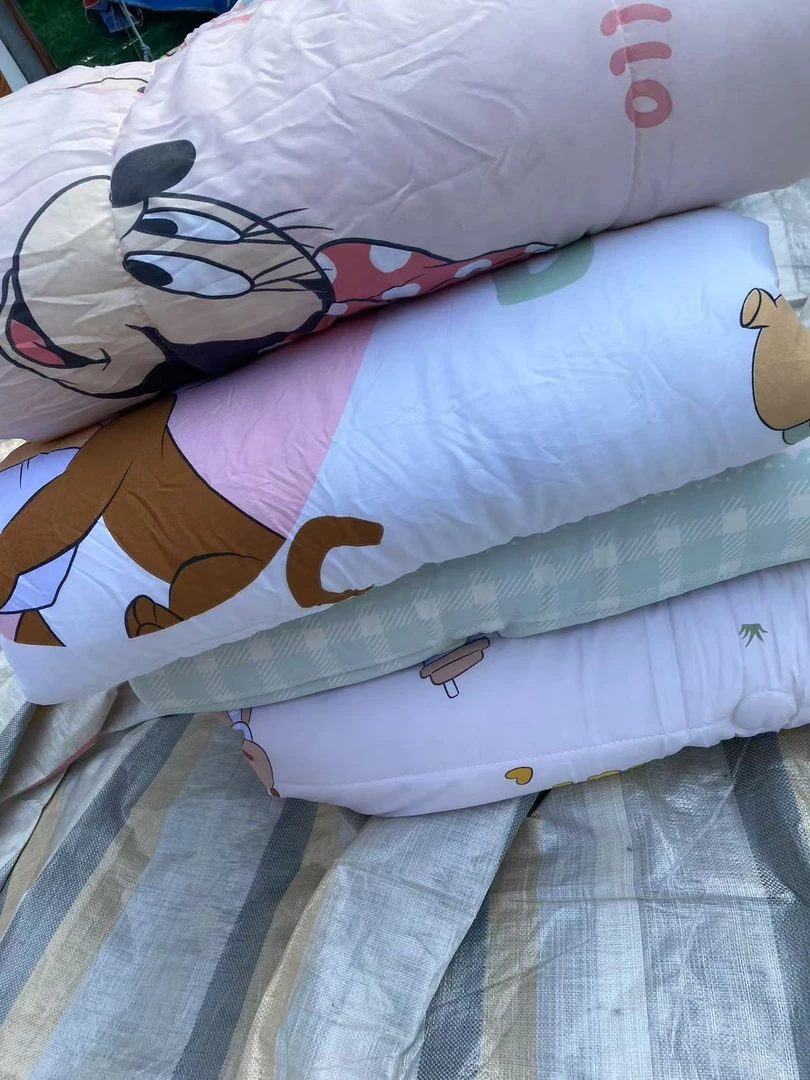 颜色随机，不挑花色，四季柔软云沙棉被子