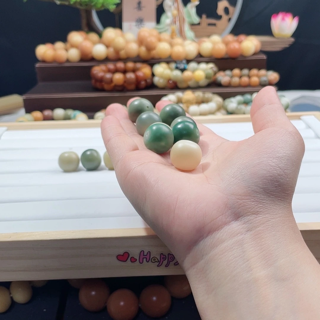 【闪购商品】白玉菩提手串墨**儿