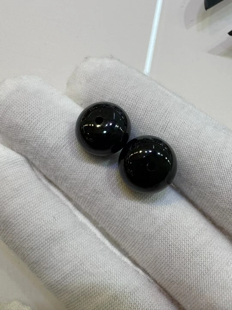 天然缅甸翡翠墨翠扁珠子